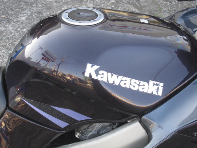 カワサキ ZZR400が入荷しました。 - バイクパーツのジャンクボックス
