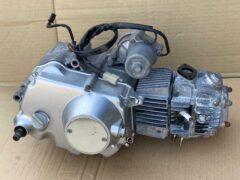 【売約済み】マグナ50のエンジンが入荷しました。